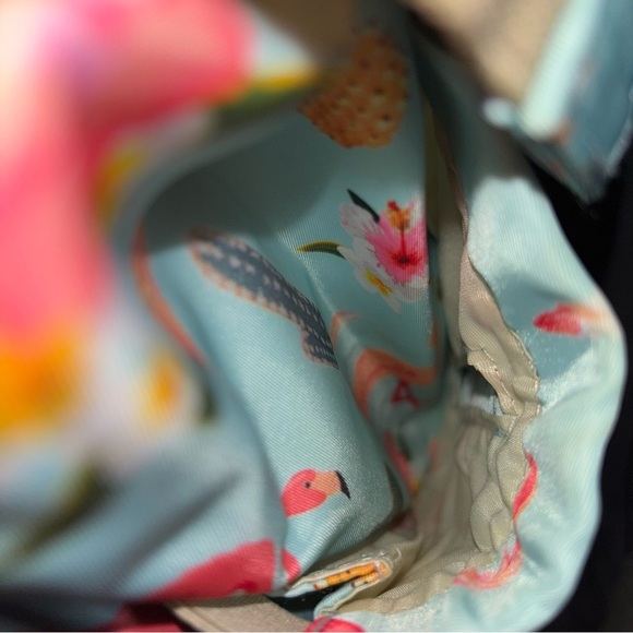ViViSECRET Mommy & Baby Bag Diaper Bag Flamingo’s main image 9